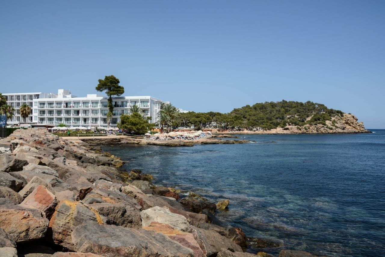 Hotel Catalonia Royal Ses Estaques-Adults Only Santa Eularia des Riu Esterno foto
